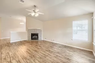 18828 Leigh Ln, Pflugerville, TX 78660 - Photo 9