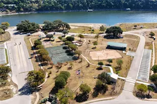 18205 Fair Ln, Jonestown, TX 78645 - Photo 3