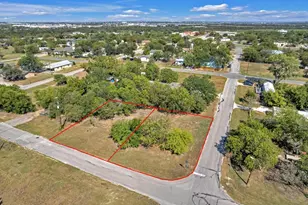 301 E Boyce St, Manor, TX 78653 - Photo 1