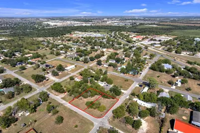 301 E Boyce Street, Manor, TX 78653 - Photo 5