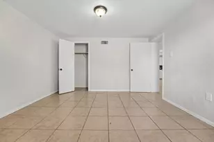 1308 S Pine St, Georgetown, TX 78626 - Photo 13