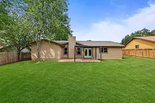 3802 Hawkshead Dr, Austin, TX 78727 - Photo 25