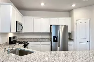 467 Evergreen Sumac Loop, Kyle, TX 78640 - Photo 9