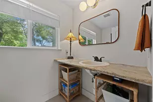 3302 Cherrywood Rd, Austin, TX 78722 - Photo 25