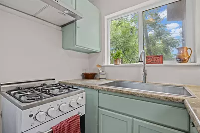 3302 Cherrywood Road, Austin, TX 78722 - Photo 15
