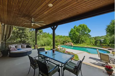 604 Rainbow Cove, West Lake Hills, TX 78746 - Photo 21