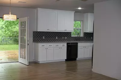 1413 Broadmoor Drive, Austin, TX 78723 - Photo 7