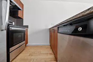 909 Reinli St, Austin, TX 78751 - Photo 15