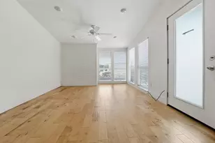 909 Reinli St, Austin, TX 78751 - Photo 7