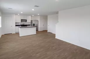 140 Schuenemann Wy, Uhland, TX 78640 - Photo 7