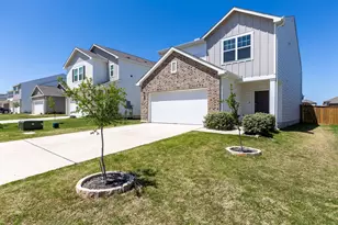 409 Line of Fire Way, Jarrell, TX 76537 - Photo 3
