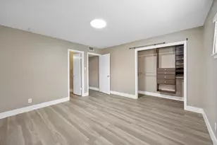 2303 East Side Dr, Austin, TX 78704 - Photo 11