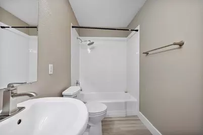 2303 East Side Drive #109, Austin, TX 78704 - Photo 19
