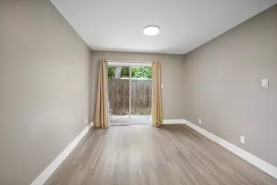 2303 East Side Drive #109, Austin, TX 78704 - Photo 7