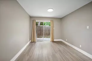 2303 East Side Dr, Austin, TX 78704 - Photo 7