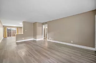 2303 East Side Dr, Austin, TX 78704 - Photo 31