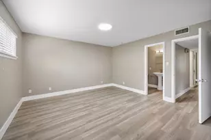 2303 East Side Dr, Austin, TX 78704 - Photo 13
