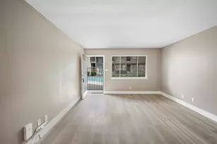 2303 East Side Dr, Austin, TX 78704 - Photo 29