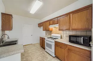 1101 Tudor House Rd, Pflugerville, TX 78660 - Photo 11