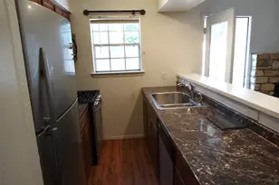 907 B Sirocco Dr, Austin, TX 78745 - Photo 7