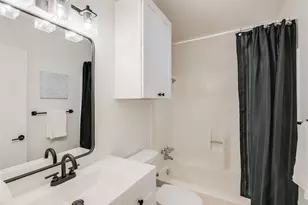 10055 Woodland Village Dr, Austin, TX 78750 - Photo 17