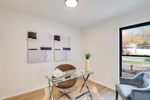 10055 Woodland Village Dr, Austin, TX 78750 - Photo 9