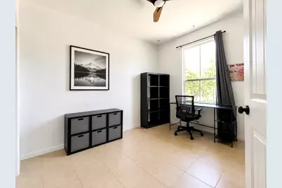 402 Crater Lake Drive, Pflugerville, TX 78660 - Photo 11