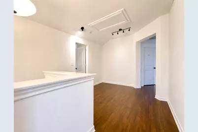 402 Crater Lake Drive, Pflugerville, TX 78660 - Photo 13
