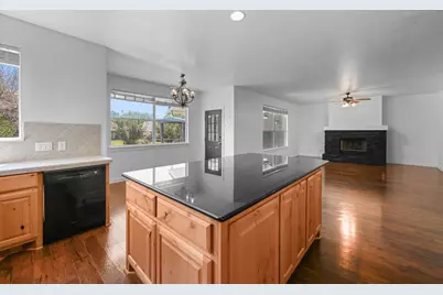 105 Farm House Road, San Marcos, TX 78666 - Photo 9