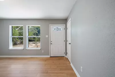 1304 Lily Terrace, Austin, TX 78741 - Photo 7