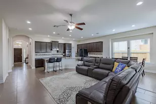 216 Blue Waterleaf Ln, Georgetown, TX 78626 - Photo 13