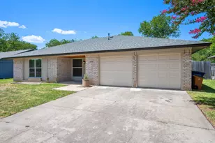 1100 Red Cliff Dr, Austin, TX 78758 - Photo 3