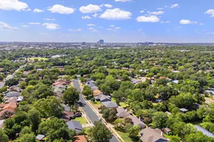 1100 Red Cliff Dr, Austin, TX 78758 - Photo 9