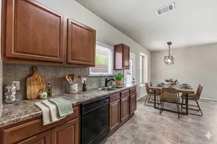 164 Regent Cove, Kyle, TX 78640 - Photo 7