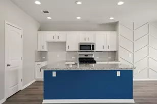 121 Shiner Ln, Georgetown, TX 78626 - Photo 11