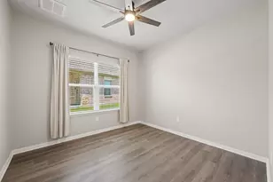 121 Shiner Ln, Georgetown, TX 78626 - Photo 23