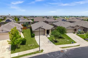 121 Shiner Ln, Georgetown, TX 78626 - Photo 1