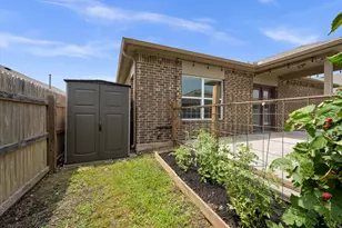 121 Shiner Ln, Georgetown, TX 78626 - Photo 31