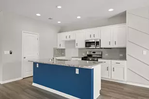121 Shiner Ln, Georgetown, TX 78626 - Photo 7