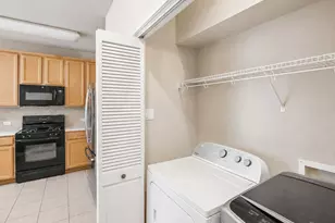 9201 Brodie Ln, Austin, TX 78748 - Photo 5