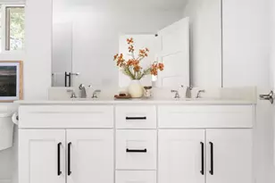 3500 Santa Monica Dr, Austin, TX 78741 - Photo 23