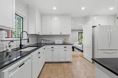 1904 Schulle Avenue, Austin, TX 78703 - Photo 9