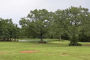 251 Fairview Dr, Rockdale, TX 76567 - Photo 5