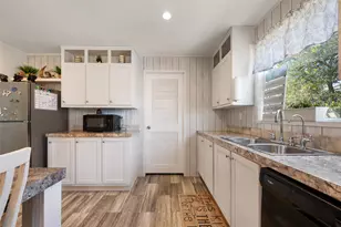 113 Sunflower rd, Dale, TX 78616 - Photo 11