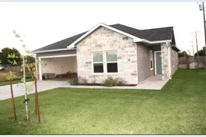 954 E Salty Street, Thorndale, TX 76577 - Photo 1