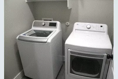 954 E Salty Street, Thorndale, TX 76577 - Photo 17