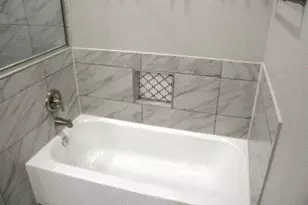 954 E Salty St, Thorndale, TX 76577 - Photo 11