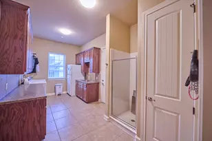2205 Sunrise Dr, Belton, TX 76513 - Photo 31