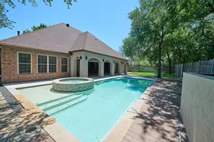 2205 Sunrise Dr, Belton, TX 76513 - Photo 3