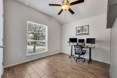21804 Crystal Way, Lago Vista, TX 78645 - Photo 11